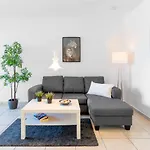 Casa Torremuelle I - 2-Bedroom Holiday Home With Pool, Bbq & Terrace